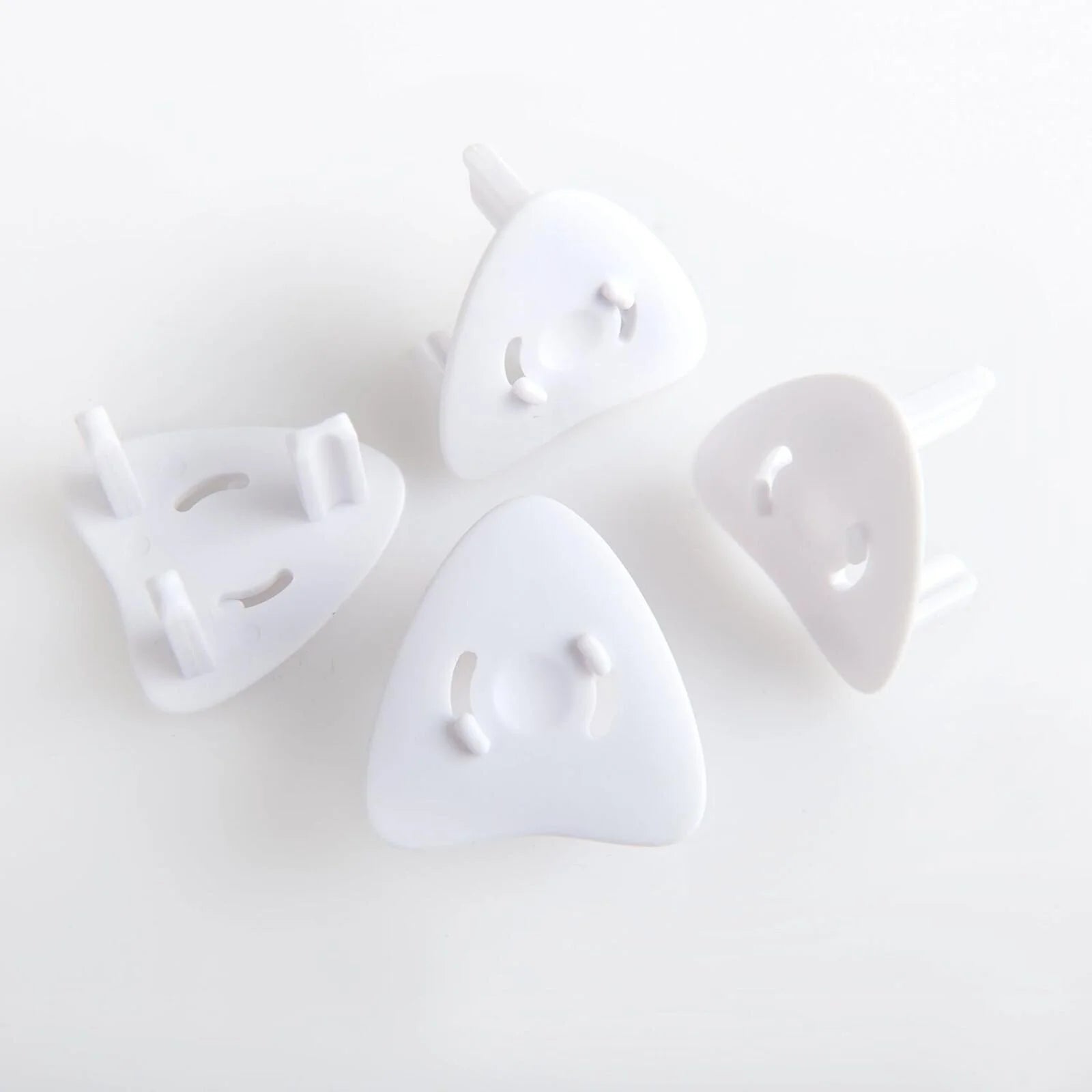 Hauck Plug Me Socket Cover Pack of 4 - ebebek - Black Friday