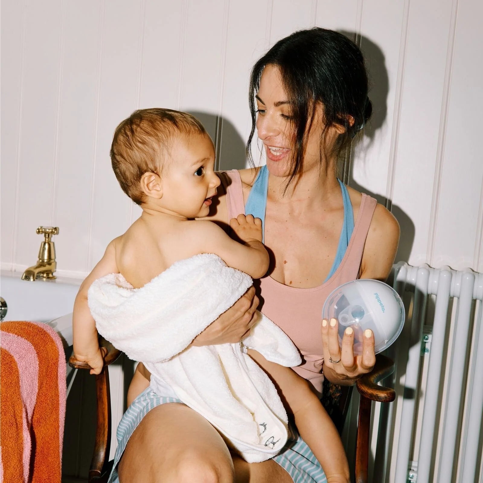 Pippeta Compact Hands Free Electric Breast Pump - ebebek - Black Friday