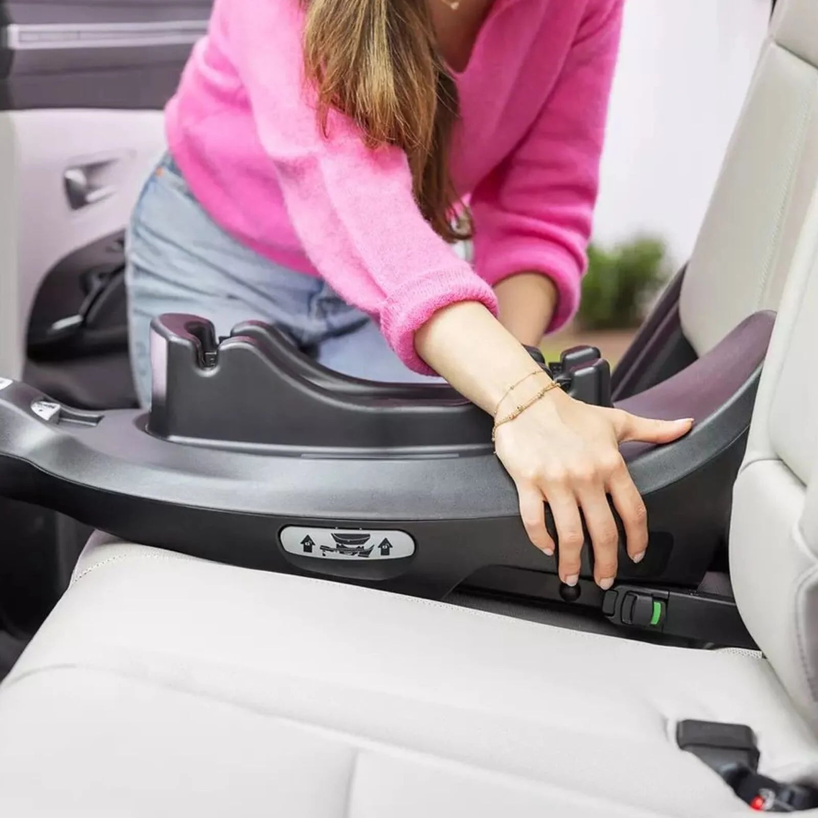 Graco Snugturn i - Size R129 Car Seat Base - Black - ebebek - Black Friday