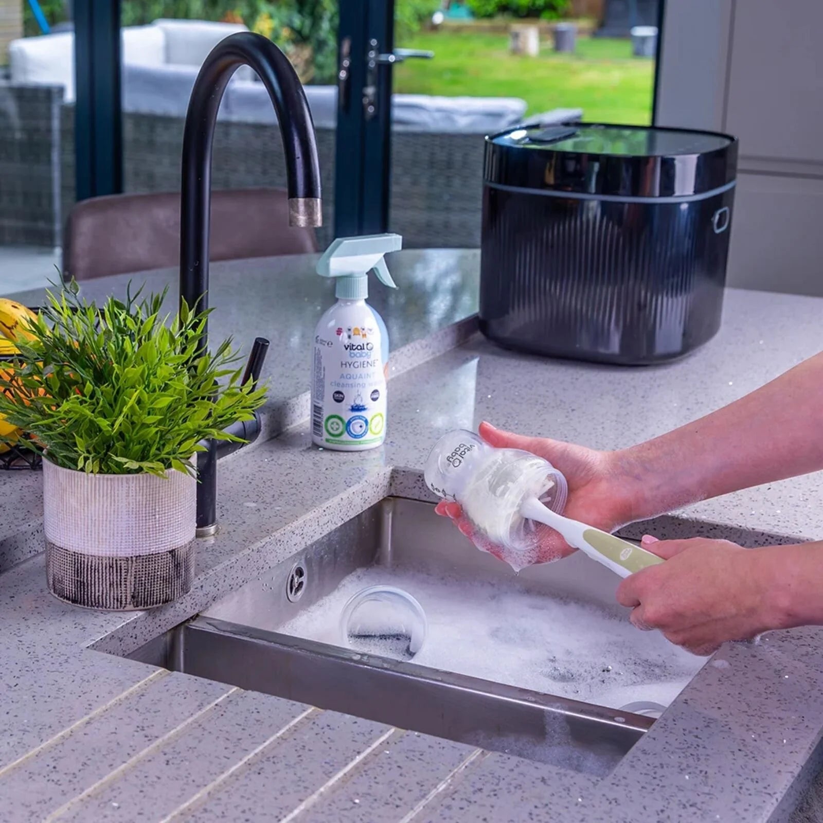 Vital Baby Advanced Pro UV Steriliser & Dryer (3rd Gen) - Onyx Black - ebebek - Christmas