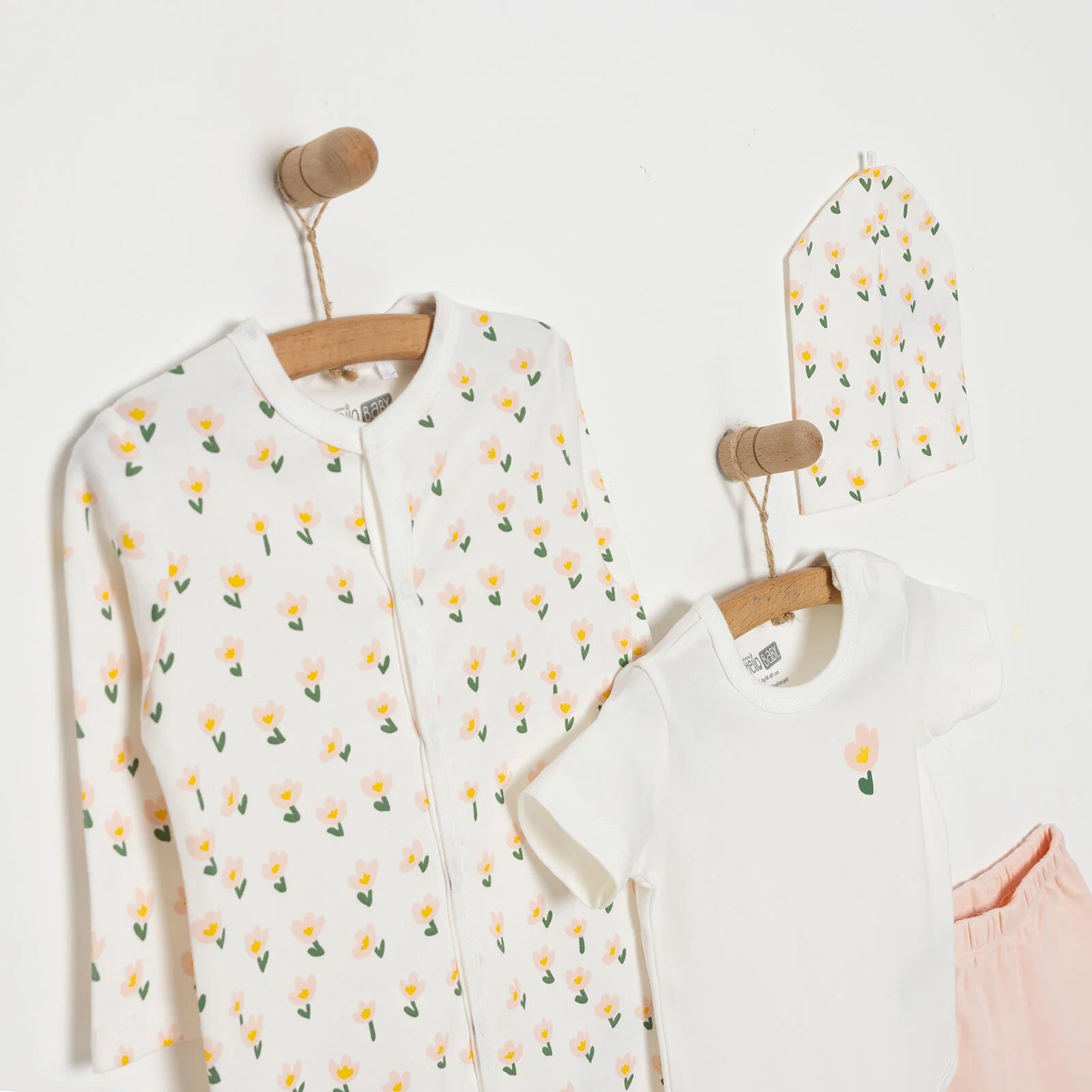 HelloBaby Girl Newborn Set 4 pcs - Pink - ebebek - Black Friday