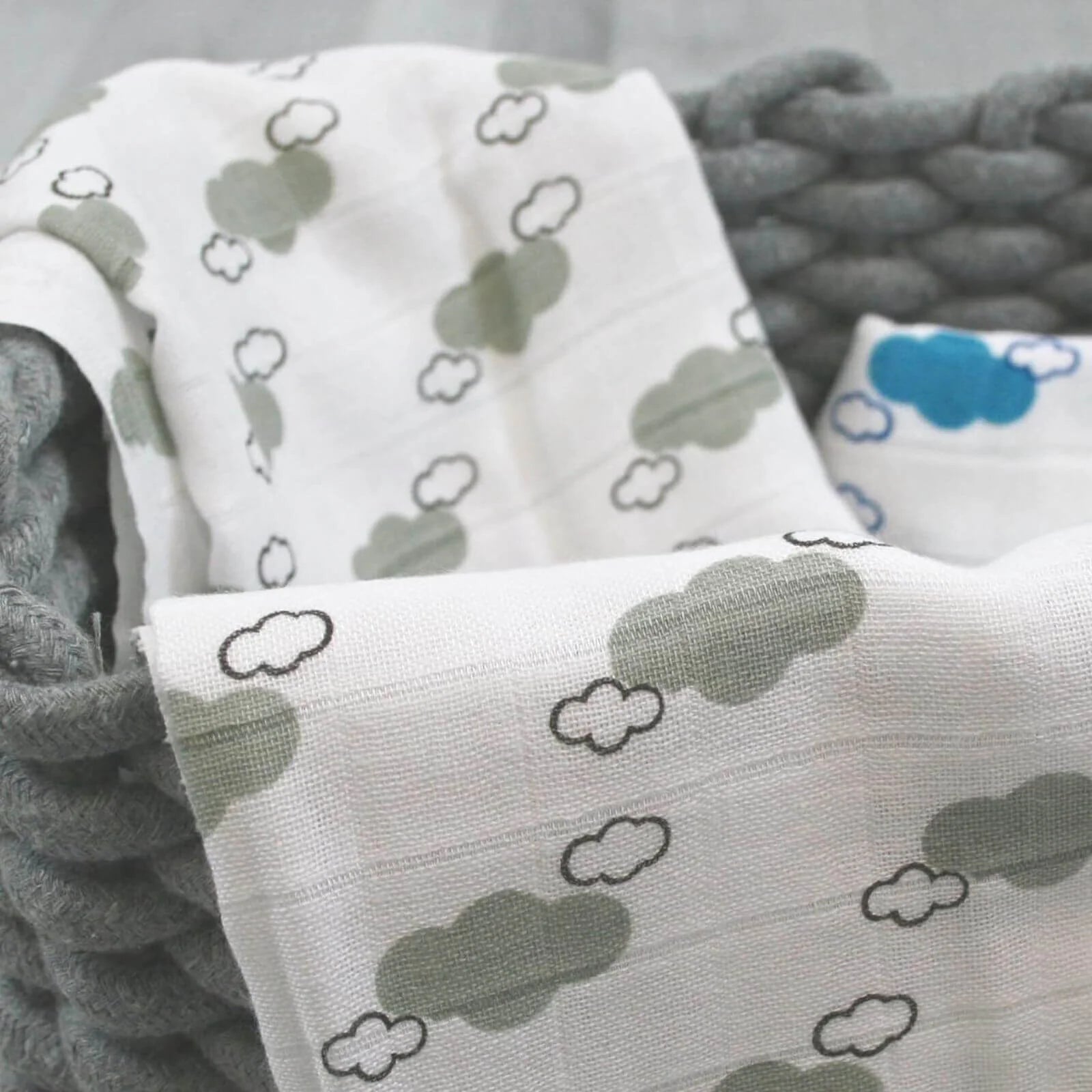 MuslinZ Bamboo/Organic Cotton Muslin Swaddle 120x120cm - Grey Cloud - ebebek - Black Friday