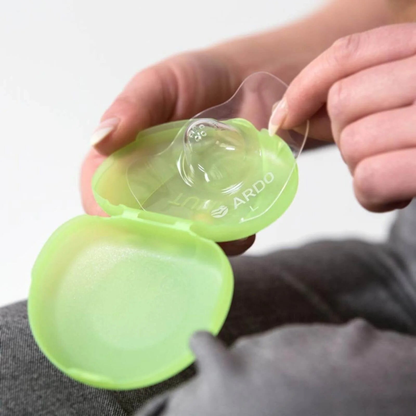 Ardo Tulips Contact Nipple Shields M Size 2 pcs - ebebek - Black Friday