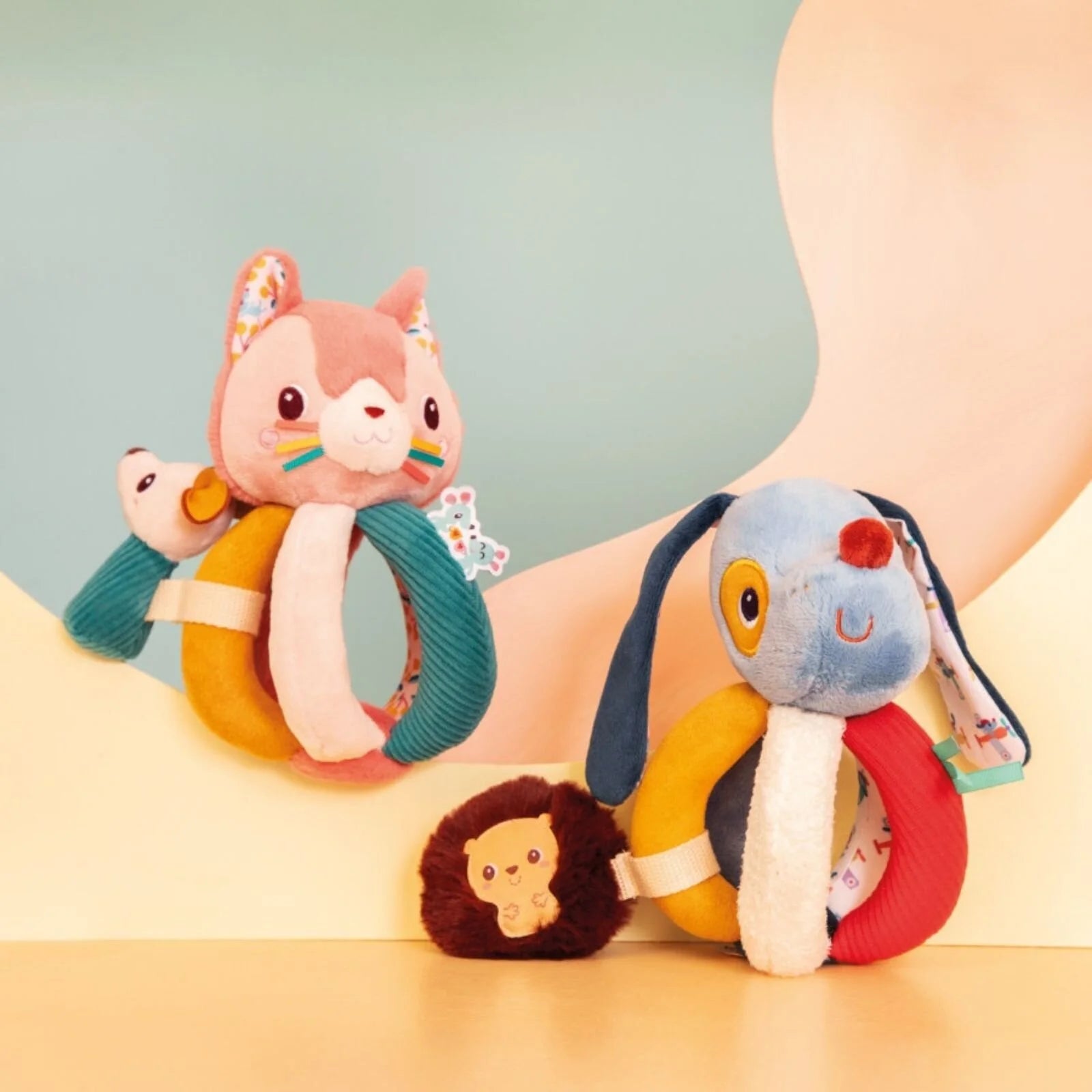 Lilliputiens Jeanne Rattle with Handles - ebebek - Black Friday