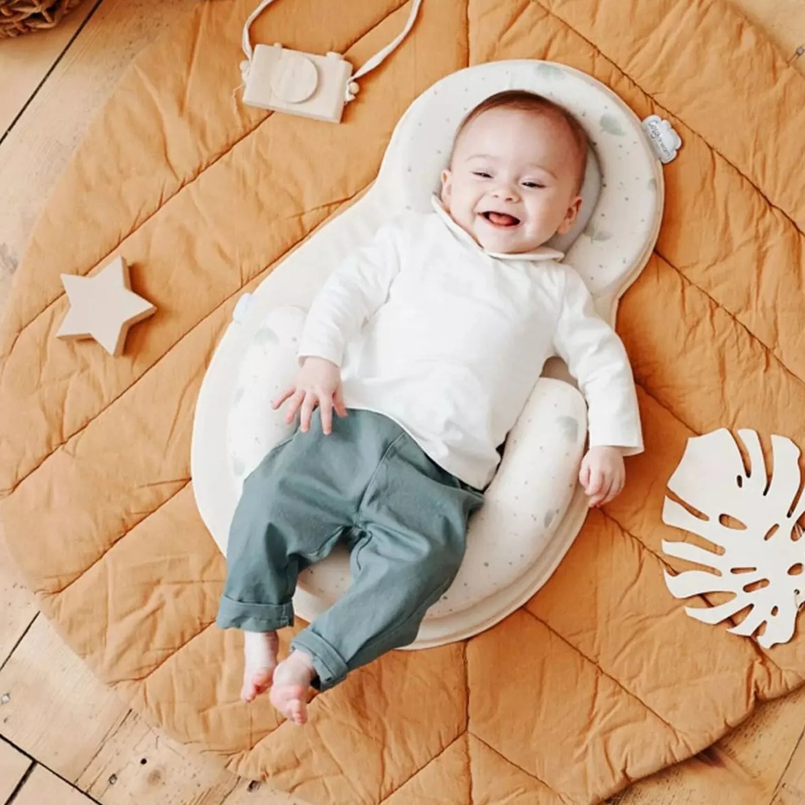 Babymoov Cosydream Fresh Newborn Lounger - White - ebebek - Black Friday