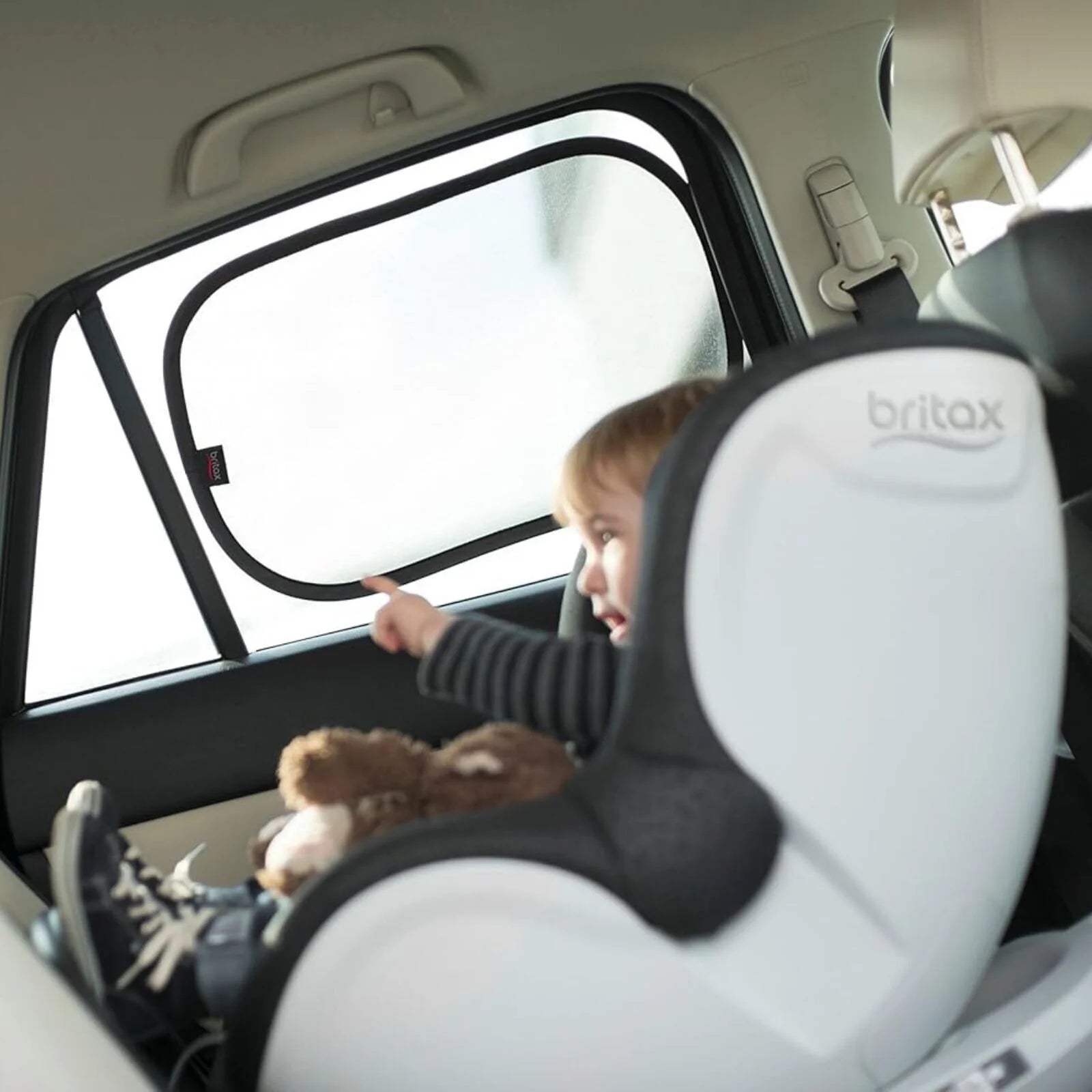 Britax Römer Easy Cling Window Shade - Black - ebebek - Black Friday