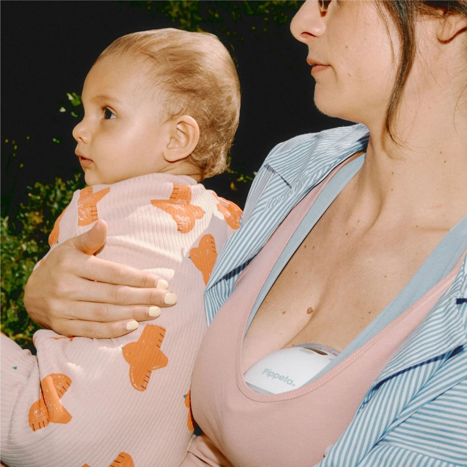 Pippeta Compact Hands Free Electric Breast Pump - ebebek - Black Friday