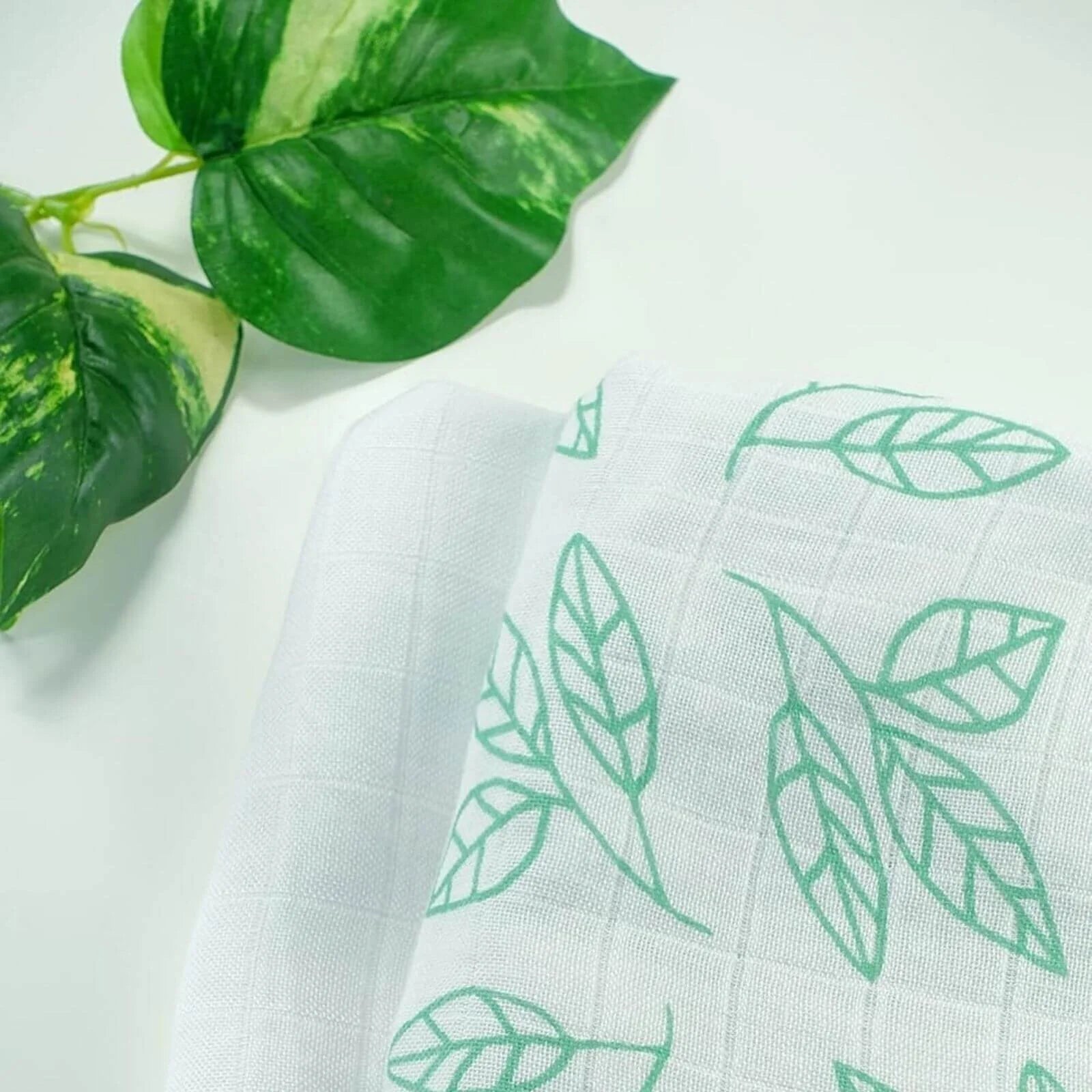 MuslinZ Bamboo/Organic Cotton Muslin Squares 70x70cm Pack of 3 - Aqua Leaf - ebebek - Black Friday