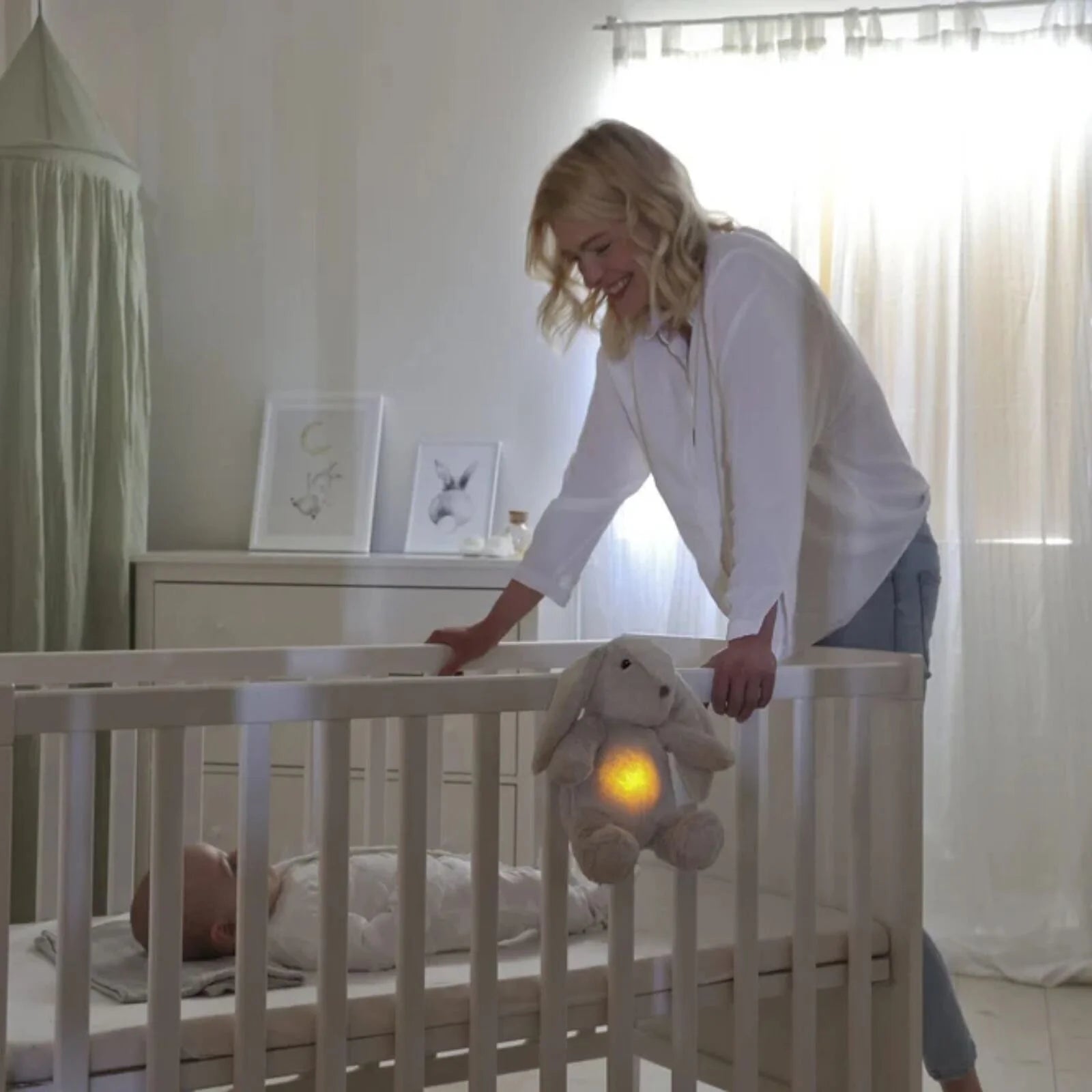 Cloud.b LoveLight Billy Bunny Nightlight & Sound Soother - ebebek - Black Friday