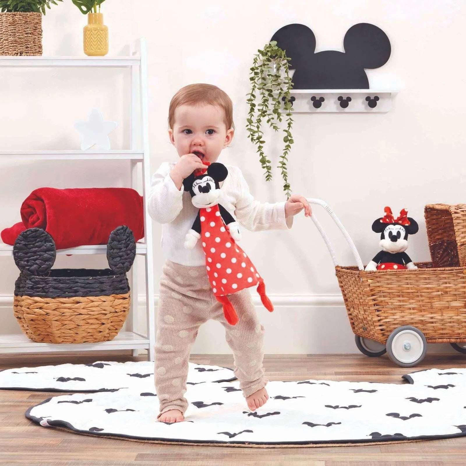 Disney Minnie Mouse & Friends Comfort Blanket - ebebek - Black Friday