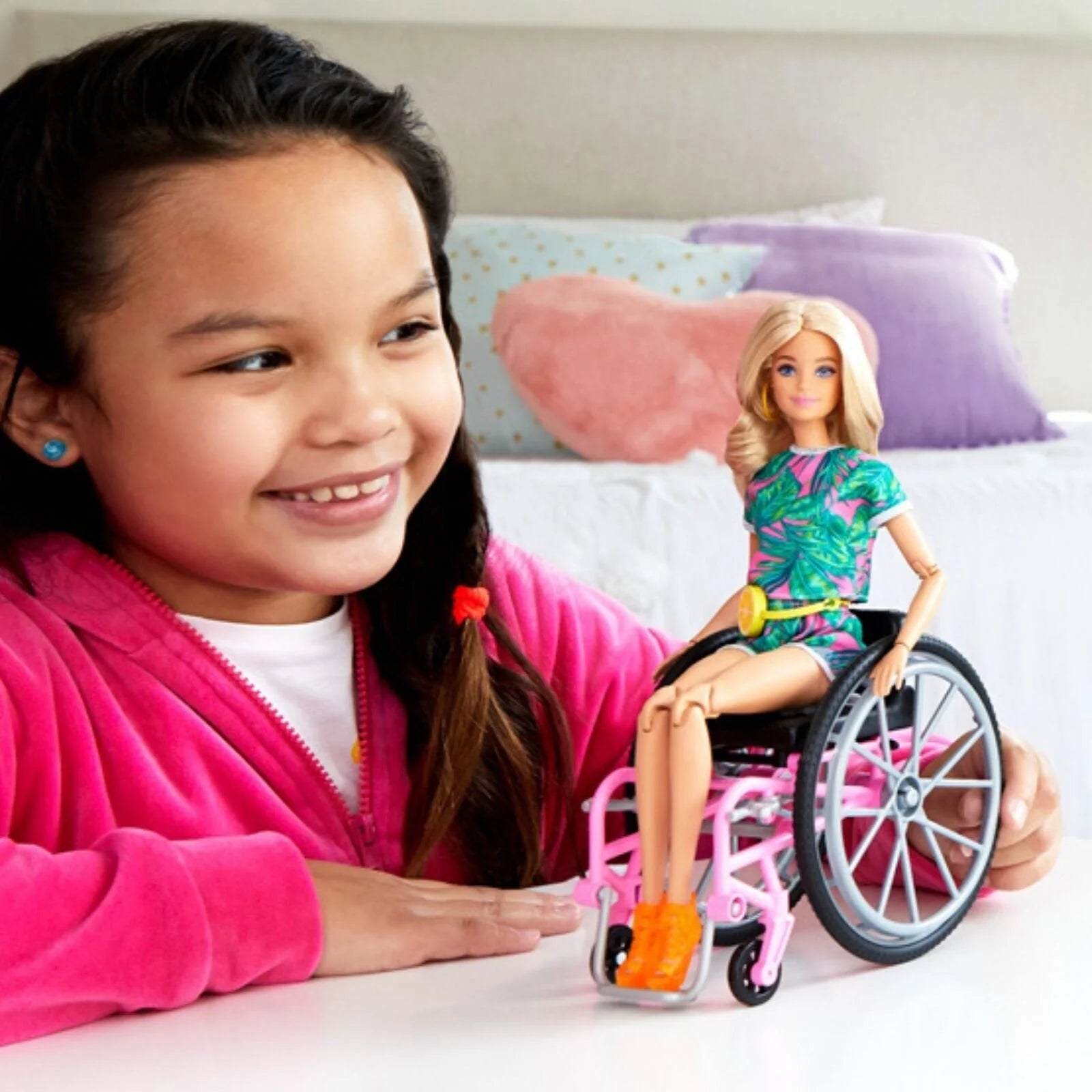 Barbie Fashionista with Wheelchair Set Blonde - ebebek - Black Friday