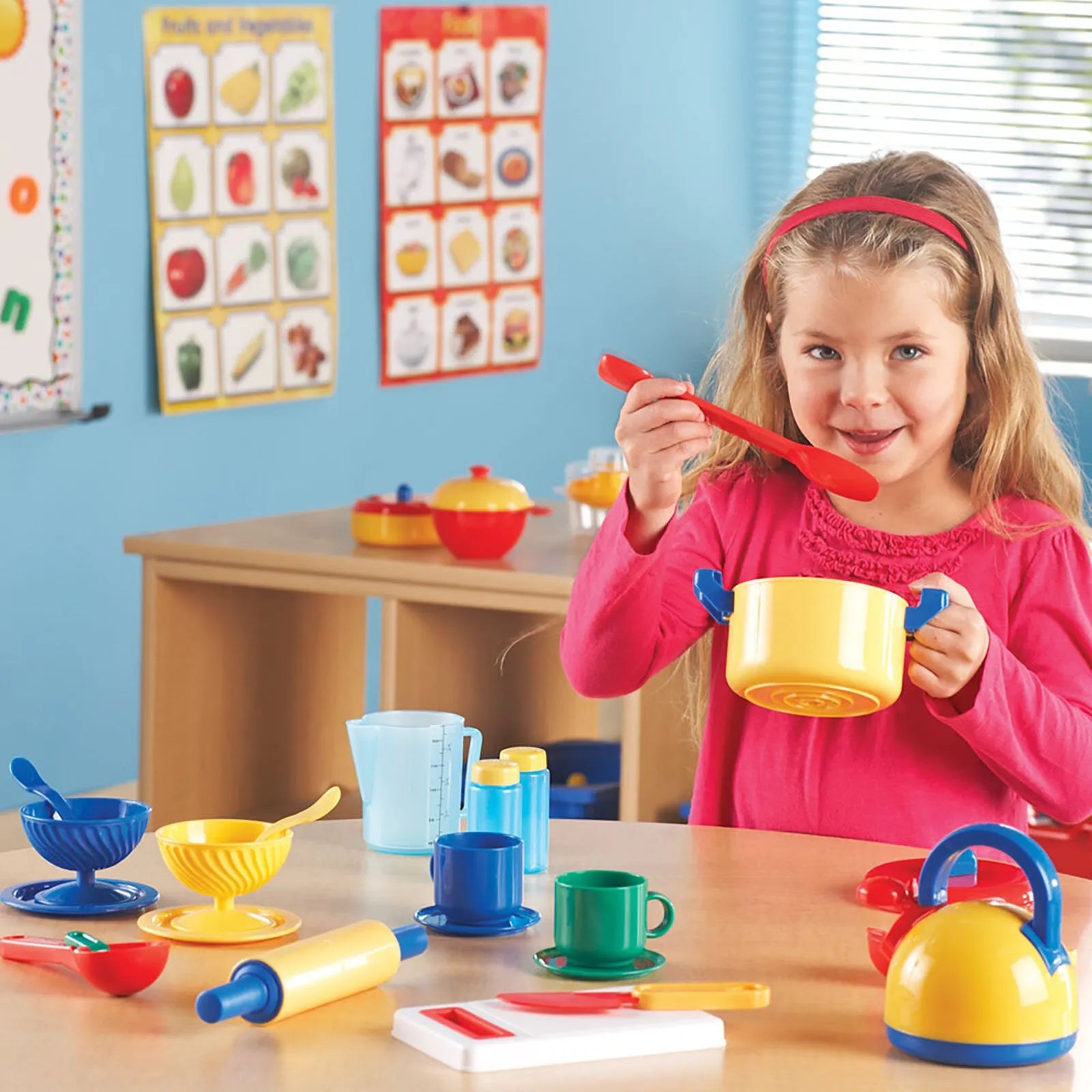 Learning Resources Pretend & Play Great Value Kitchen Set - ebebek - Black Friday