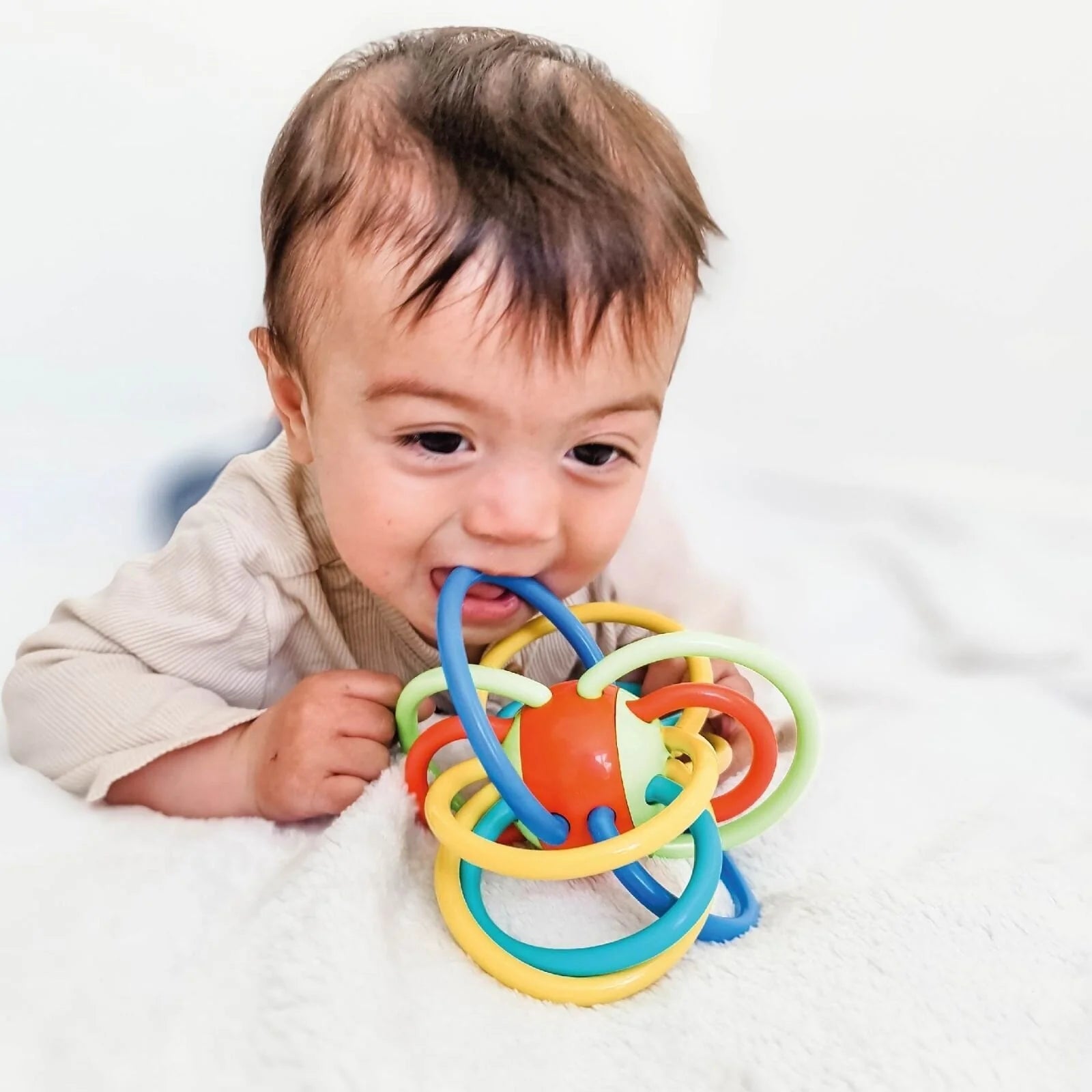 Nuby Lots of Loops Teether 3+ months - ebebek - Black Friday