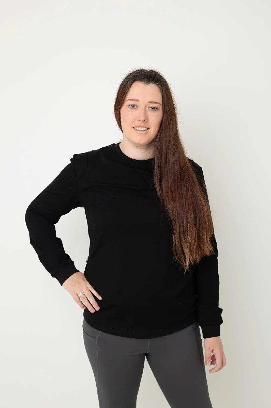 Latched Nursing Crew Sweatshirt - Black - ebebek - Black Friday