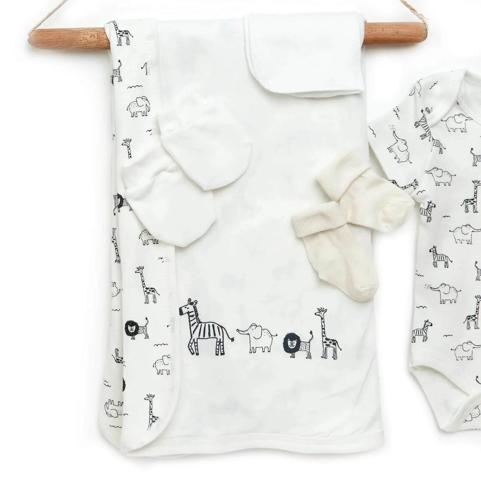 HelloBaby Organic 10 Pcs Newborn Starter Set - White - ebebek - Black Friday