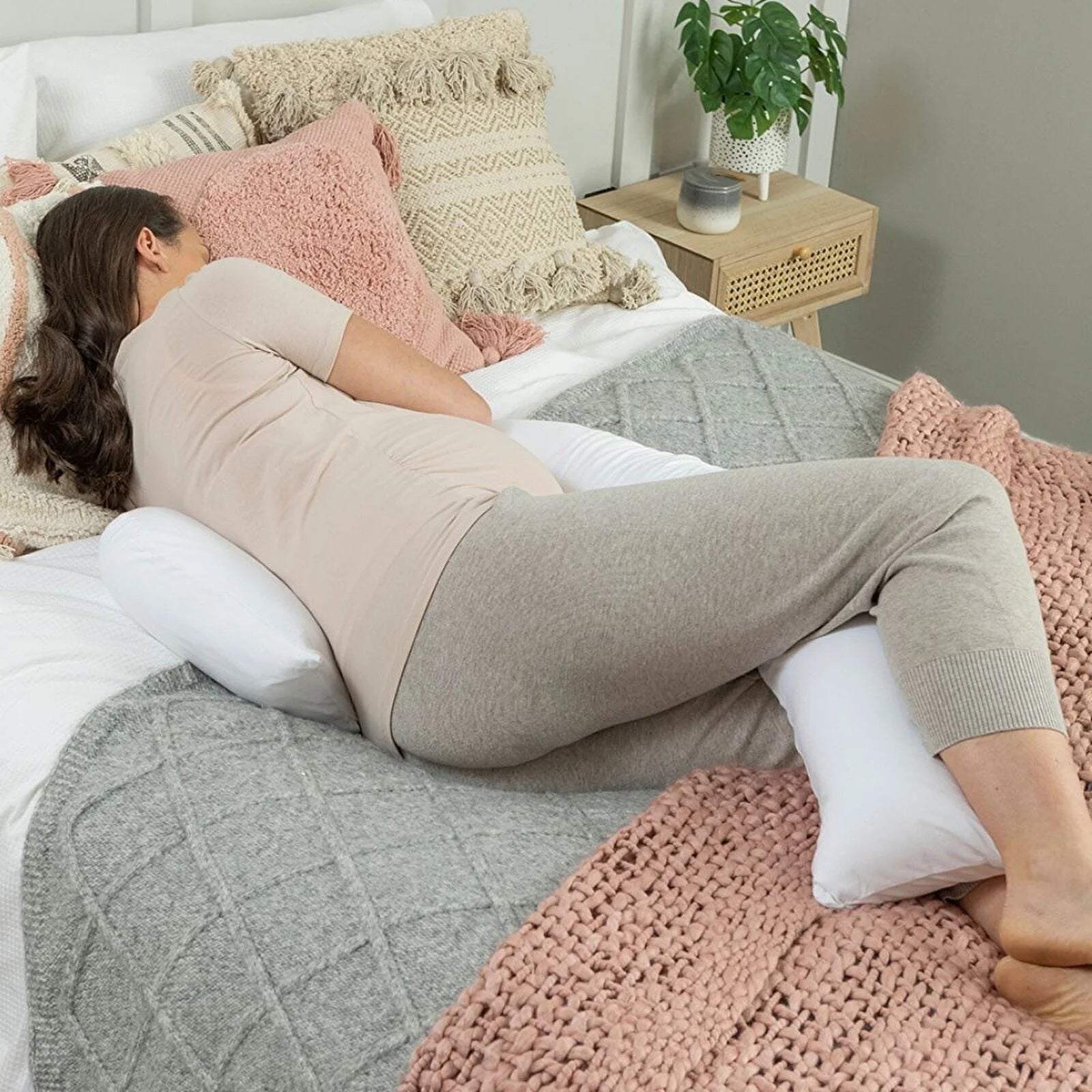 Dreamgenii Support and Feeding Pillow - White Cotton Jersey - ebebek - Black Friday