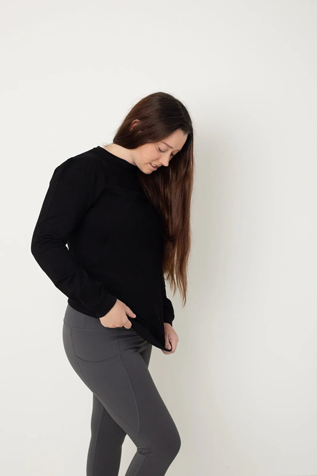 Latched Nursing Crew Sweatshirt - Black - ebebek - Black Friday