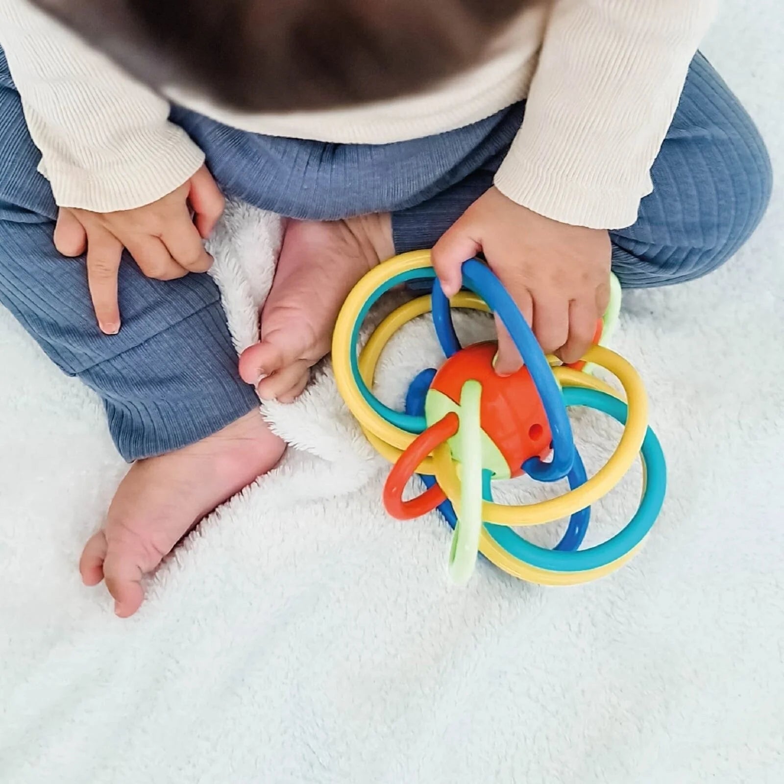Nuby Lots of Loops Teether 3+ months - ebebek - Black Friday