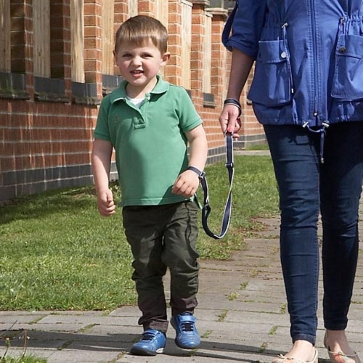 Clippasafe Safety Wrist Link with Shock Absorber - Navy Blue - ebebek - Black Friday