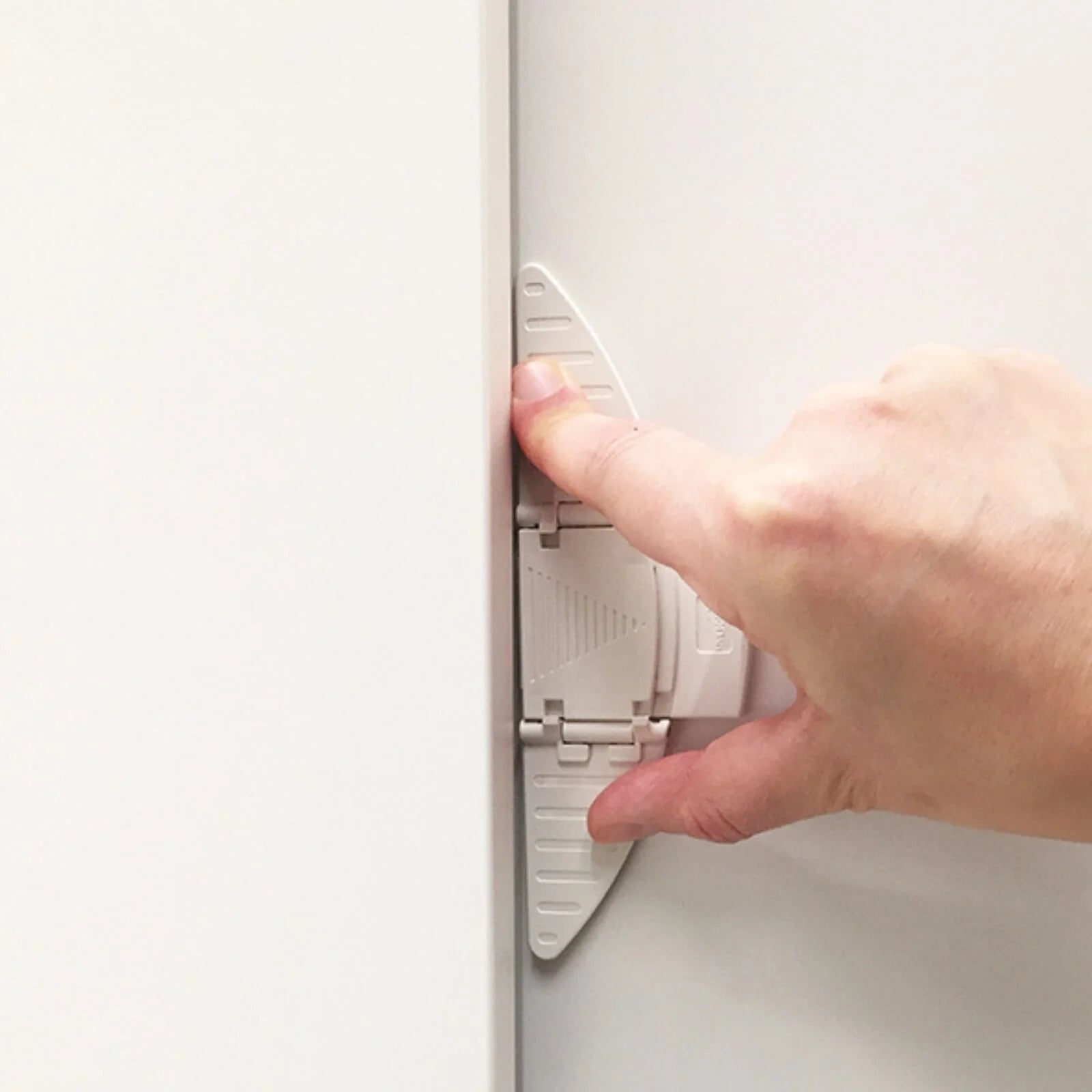 BabyDan Sliding Door Lock White - ebebek - Black Friday