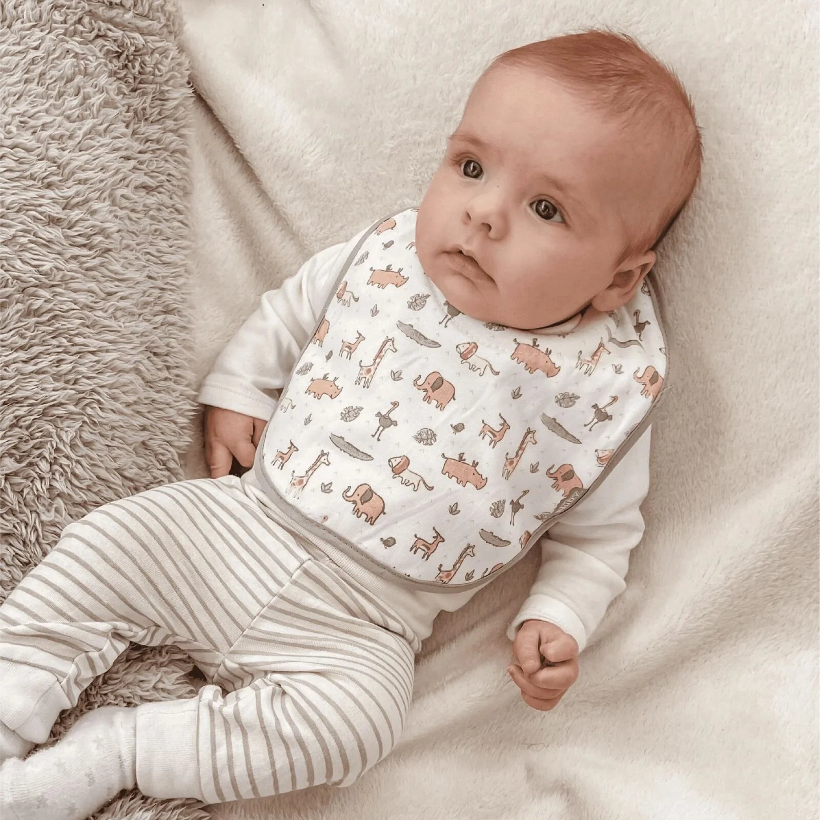 Nuby Snug and Dry Bibs Pack of 4 - ebebek - Black Friday