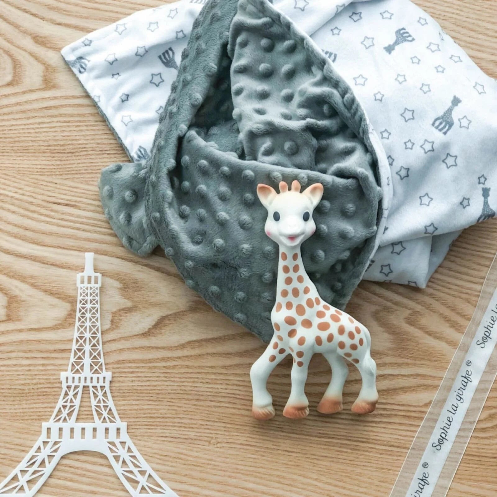 Sophie La Girafe Sophie Doux Teether & Blanket Gift Set 2 pcs - ebebek - Black Friday