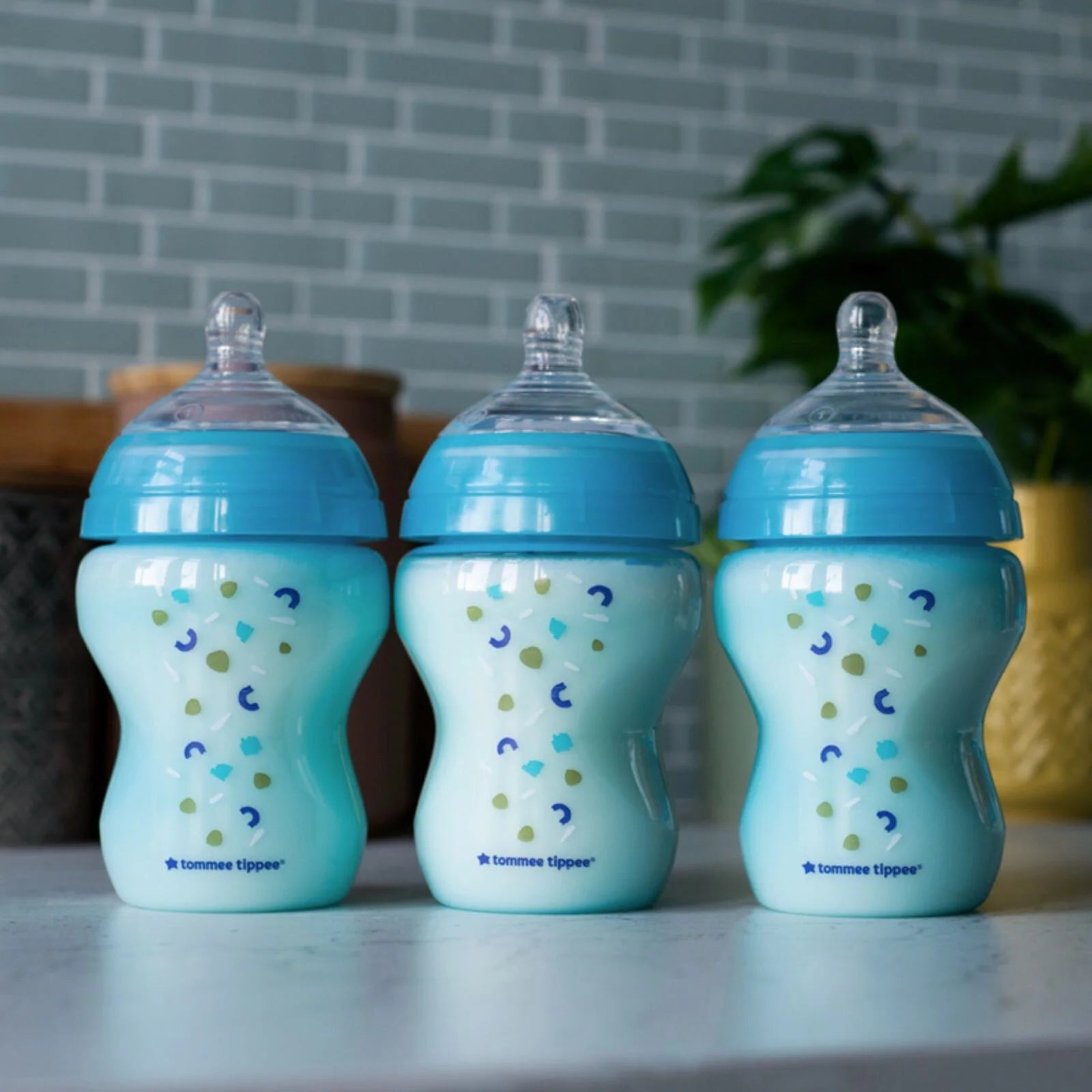 Tommee Tippee Advanced Anti - Colic Bottle Sky 260ml Pack of 3 - ebebek - Black Friday