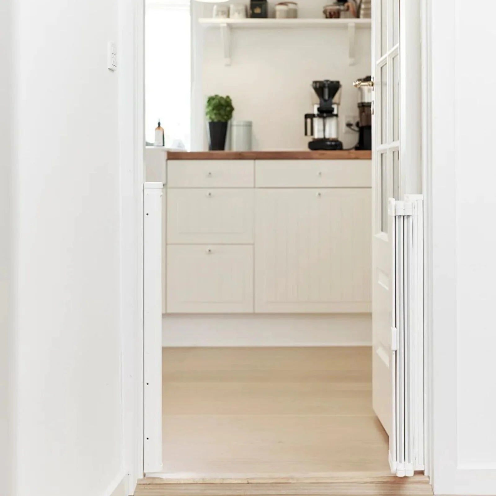 BabyDan Supreme Alma Autofoldable Safety Guard - ebebek - Black Friday