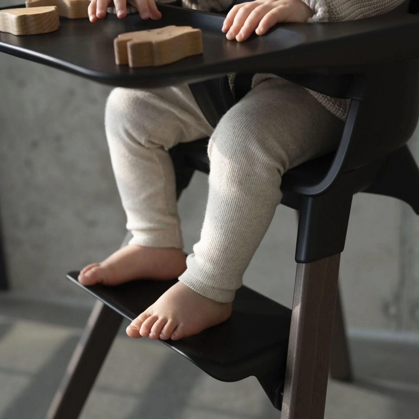 Stokke Clikk Highchair - Black/Warm Brown - ebebek - Black Friday