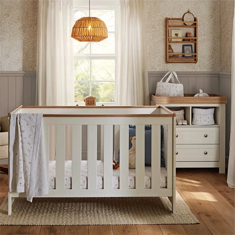 CuddleCo Burford 2 Piece Nursery Furniture Set - White/Oak White/Oak - ebebek