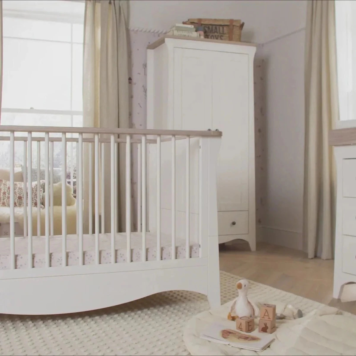 CuddleCo Clara 2 Piece Nursery Furniture Set - White & Ash - ebebek