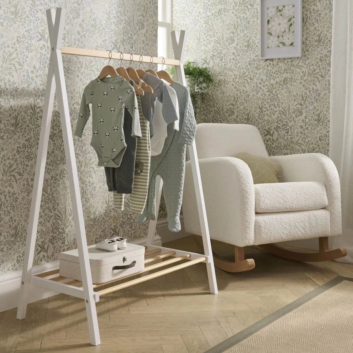 CuddleCo Nola Clothes Rail - White & Natural - ebebek