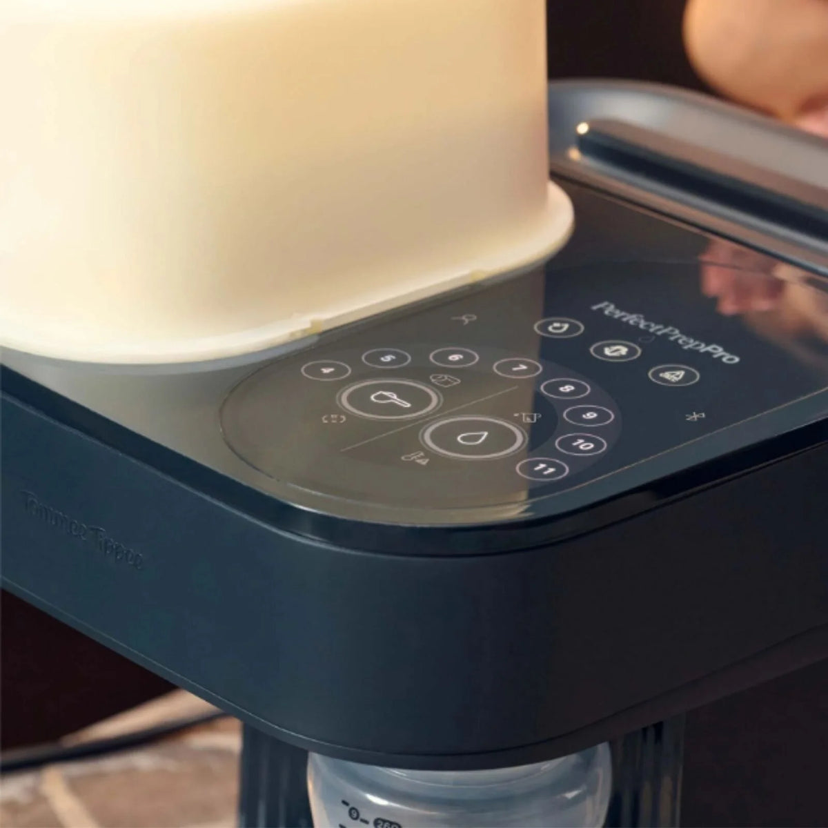 Tommee Tippee Perfect Prep Pro Bottle Formula Feed Maker - Black