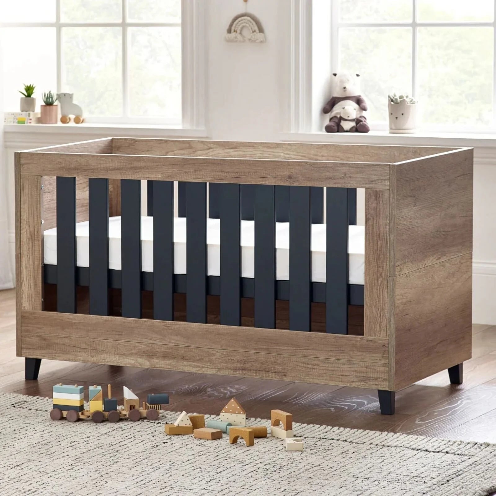 Charnwood Montana Cot Bed - Oak Oak - ebebek - Christmas