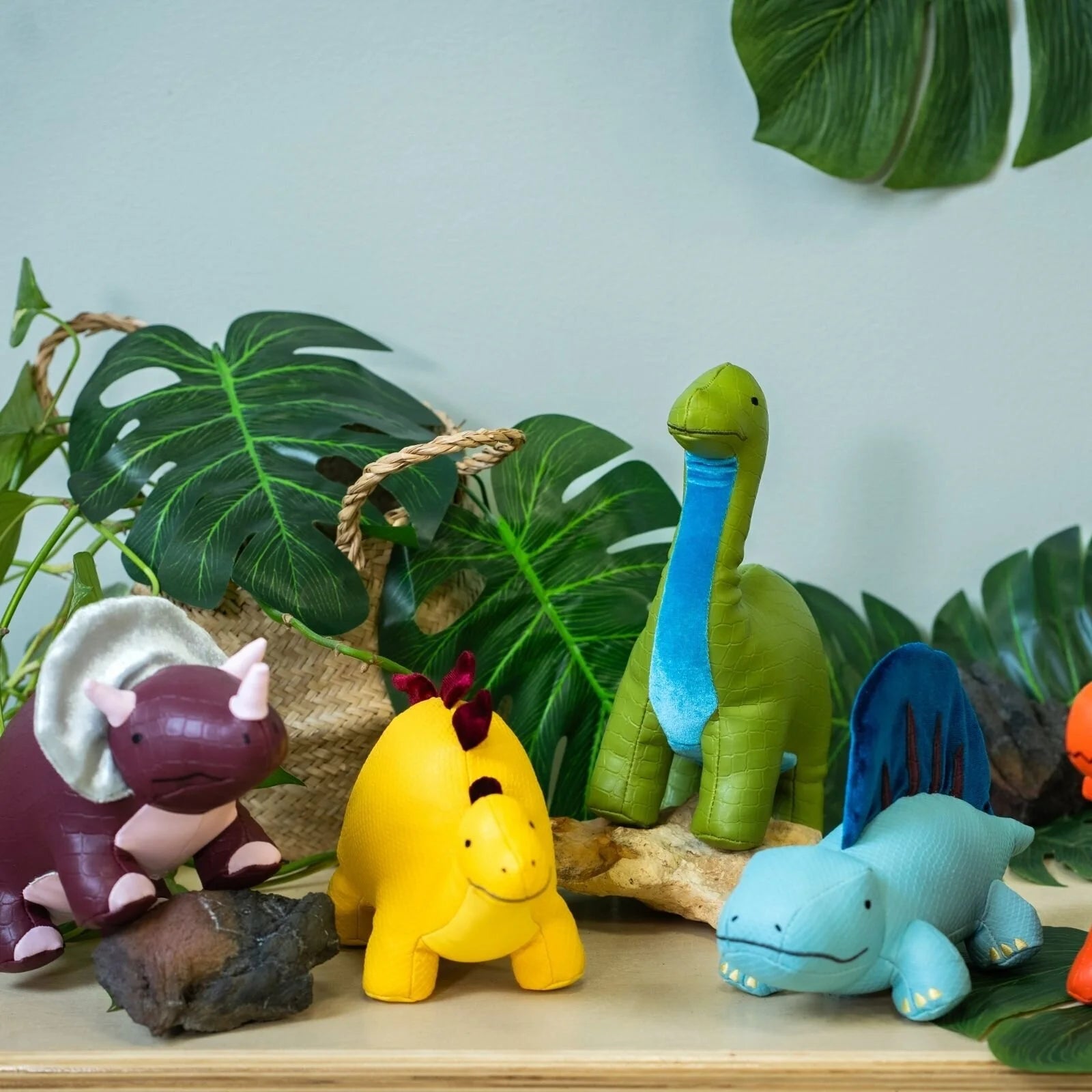 Little Big Friends Dino Friends - Hector the Brachiosaurus - ebebek - Black Friday