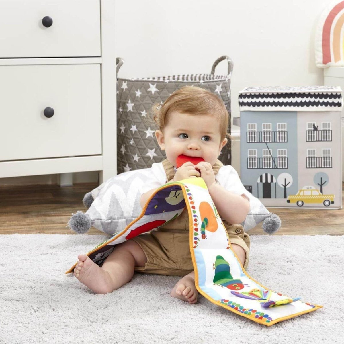 World Of Eric Carle Tiny & Very Hungry Caterpillar Unfold & Discover - ebebek - Black Friday