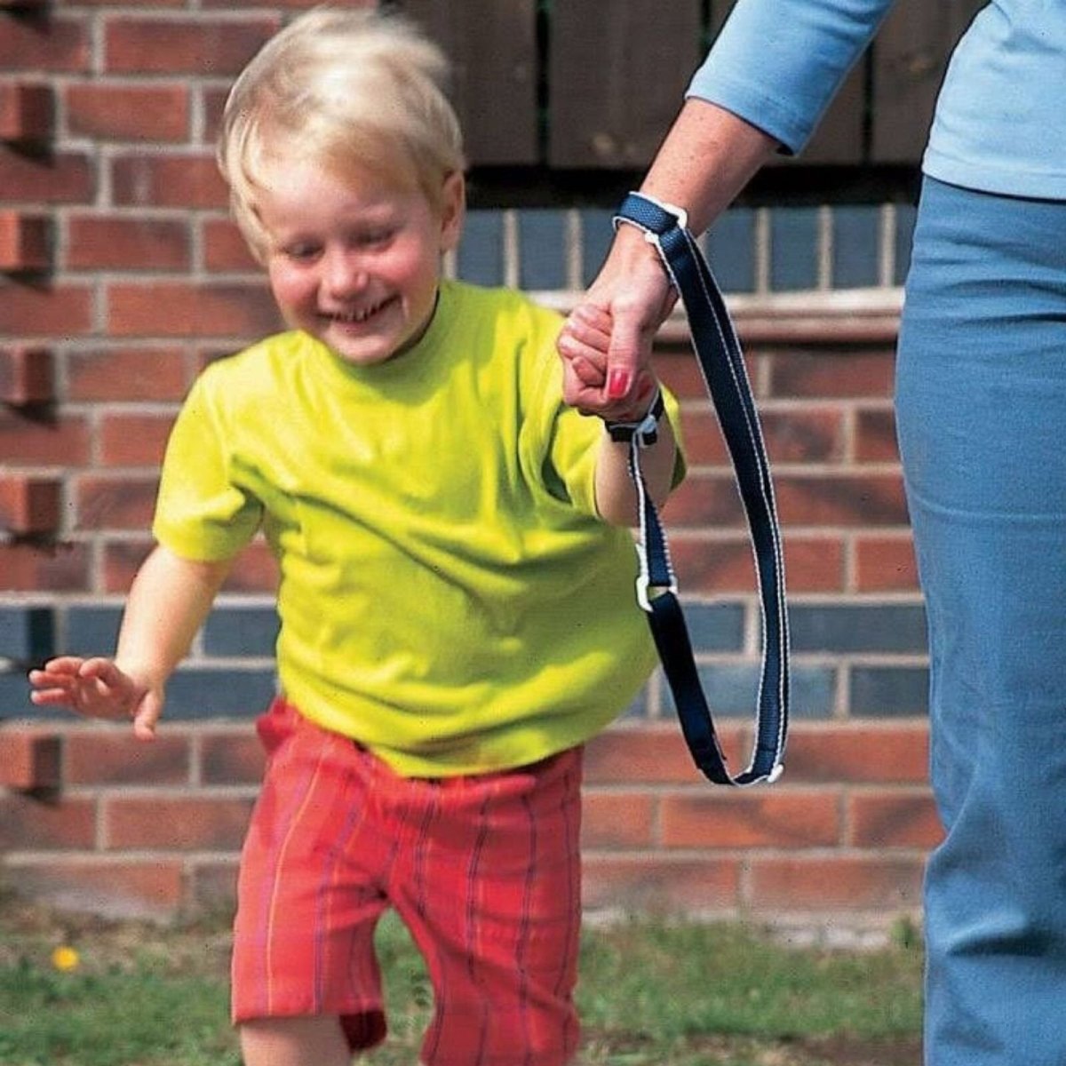 Clippasafe Safety Wrist Link with Shock Absorber - Navy Blue - ebebek - Black Friday