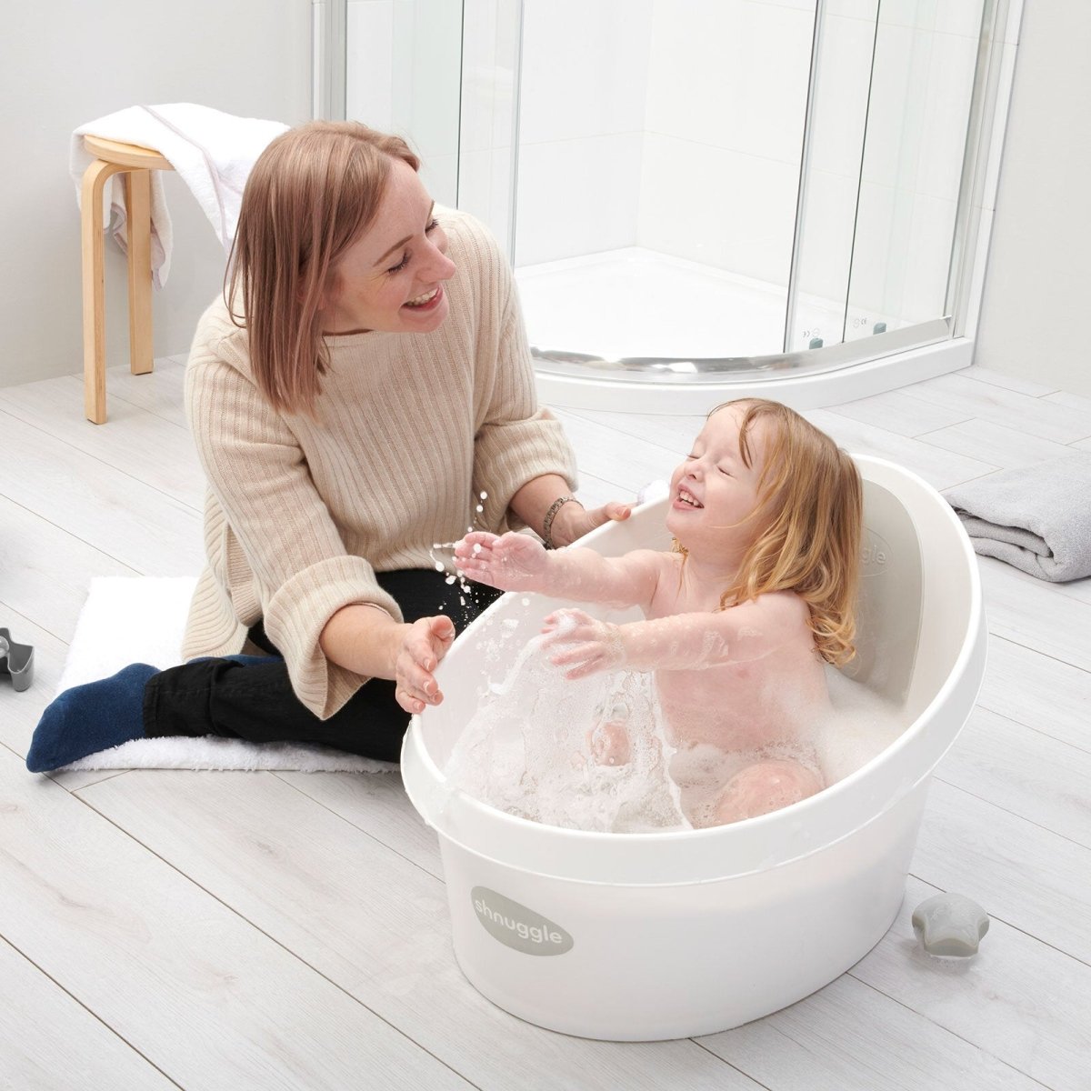 Shnuggle Toddler Bath Tub - White With Light Grey Backrest - ebebek - Black Friday