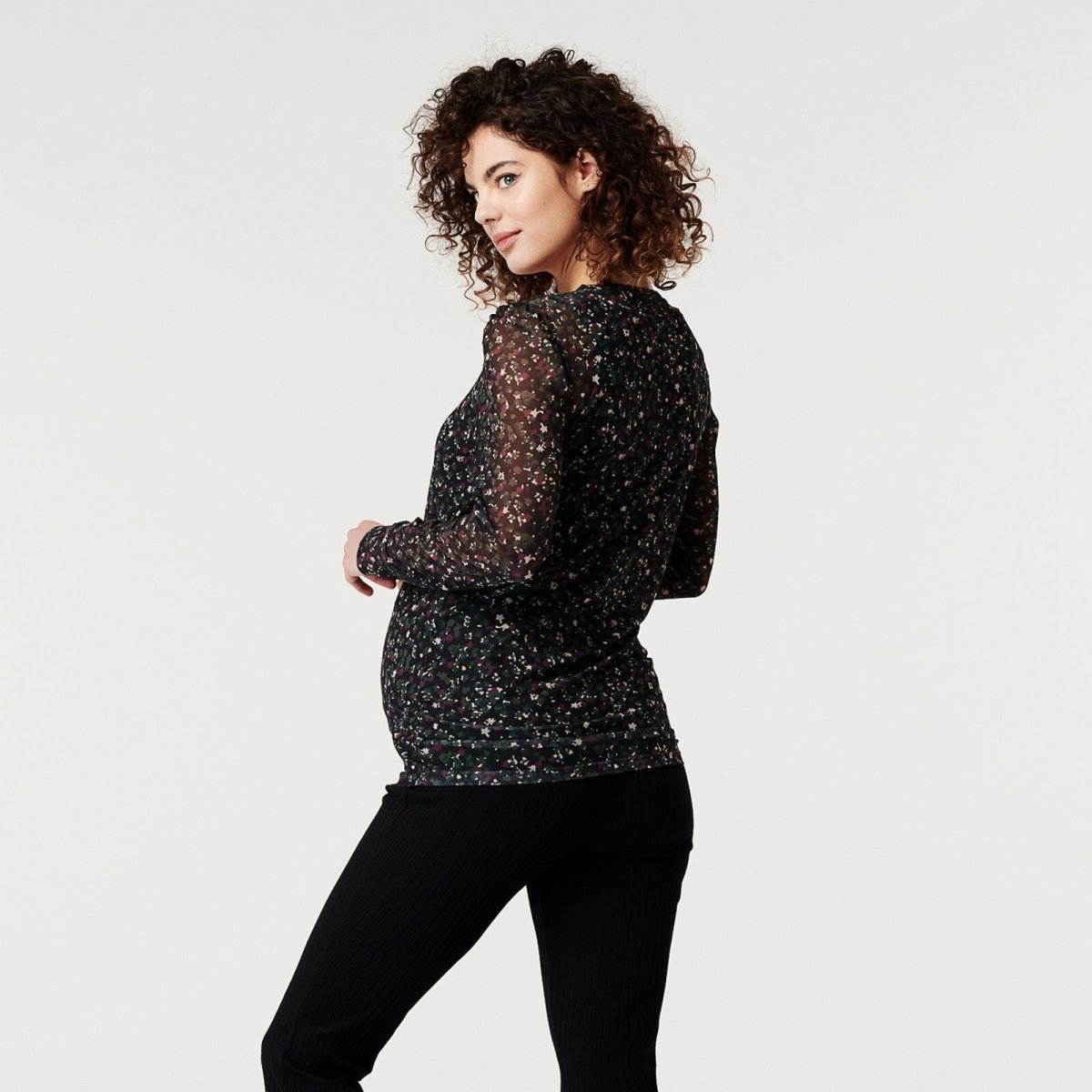 Supermom T-shirt Bury - Thyme - ebebek - Black Friday