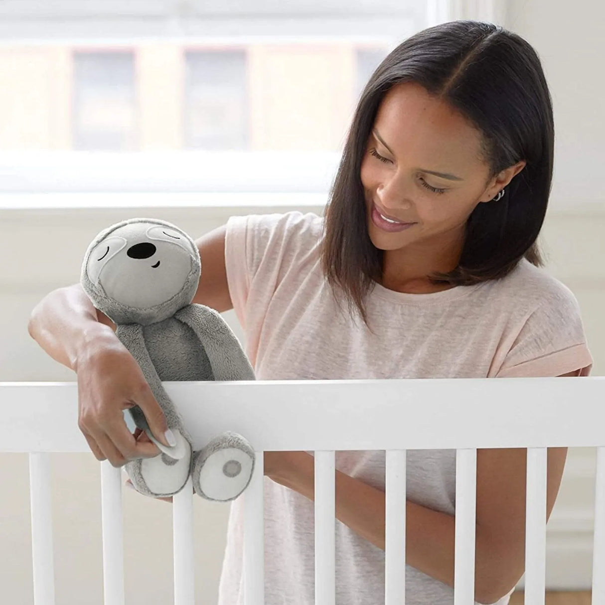 Skip Hop Cry Activated Soother Sloth - ebebek - Black Friday